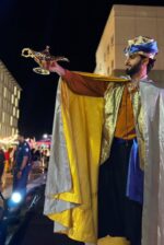 Aladdin with Genie - Image 4