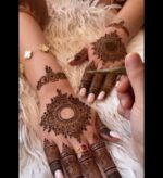 Henna artist - Image 2